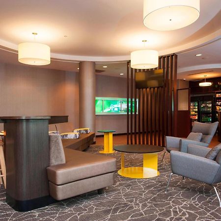 Springhill Suites Birmingham Colonnade Bagian luar foto